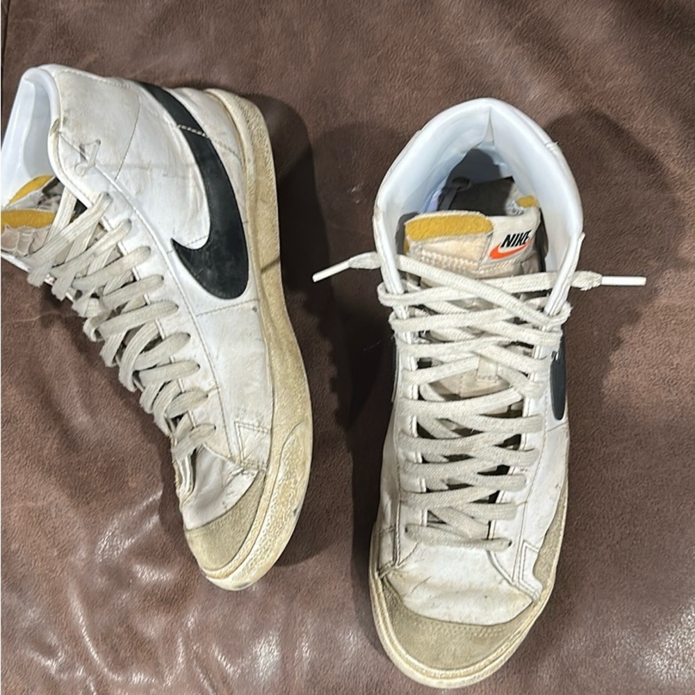 Nike High-Top Sneakers in White and Black